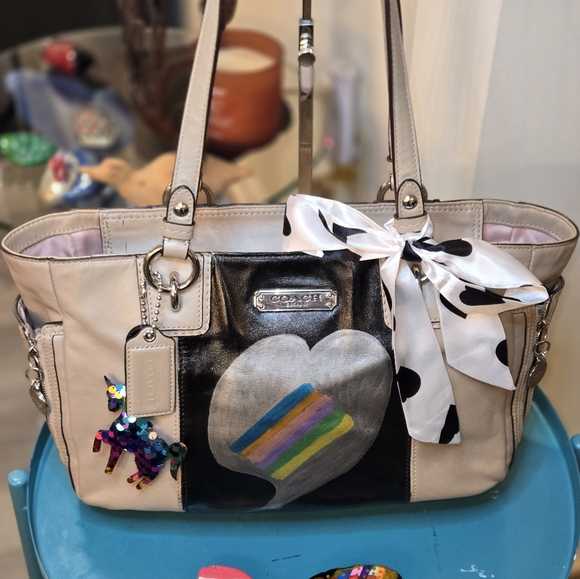 Meet your Posher, Rebecca - Picture 11 of 16